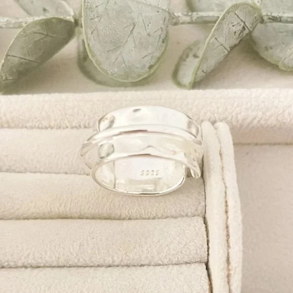 925 Sterling Silver Hammered Ring Heart Ring Chunky Ring Large Statement Ring - Picture 16 of 16